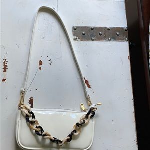 BRAND NEW BAGUETTE BAG with FAUX TORTOISE CHAIN